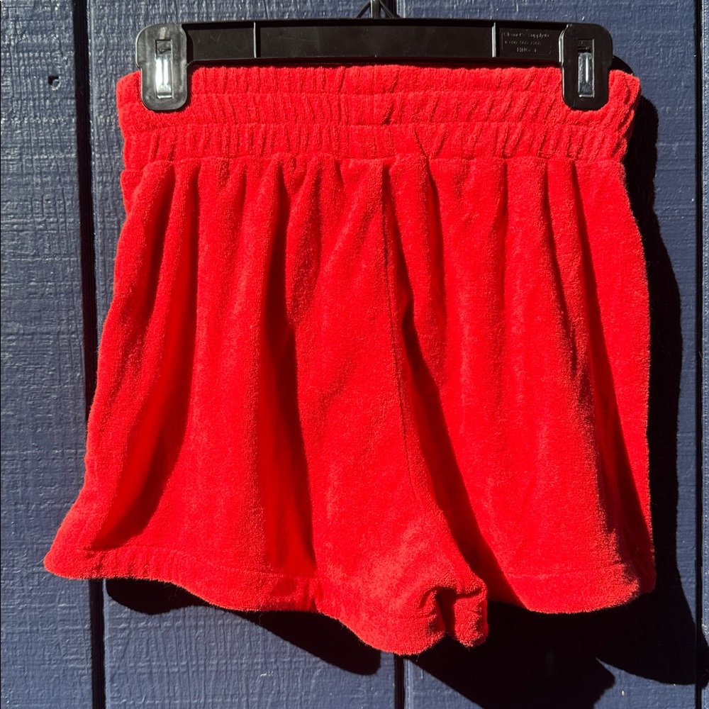 Gianni Bini Red Button-Up Shirt and Shorts Set - Picture 6 of 6